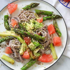 Roasted asparagus salad with pink grapefruit