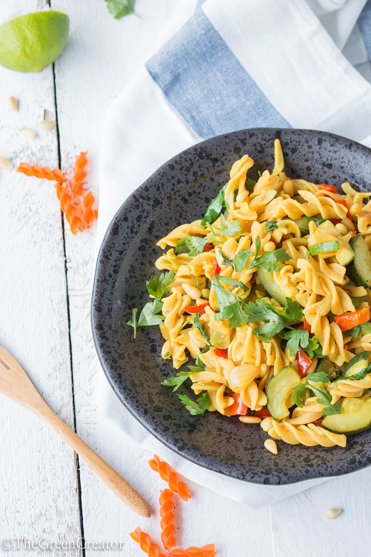 Red lentil pasta with courgette and lime